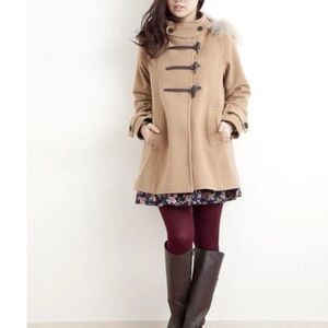 NWT earth music & ecology toggle wool coat with fur hood M